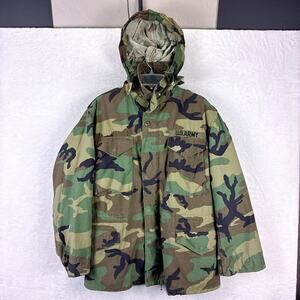 VTG US Army M-65 Cold Weather Field Jacket Mens M Reg Woodland ERDL Camo w/Liner